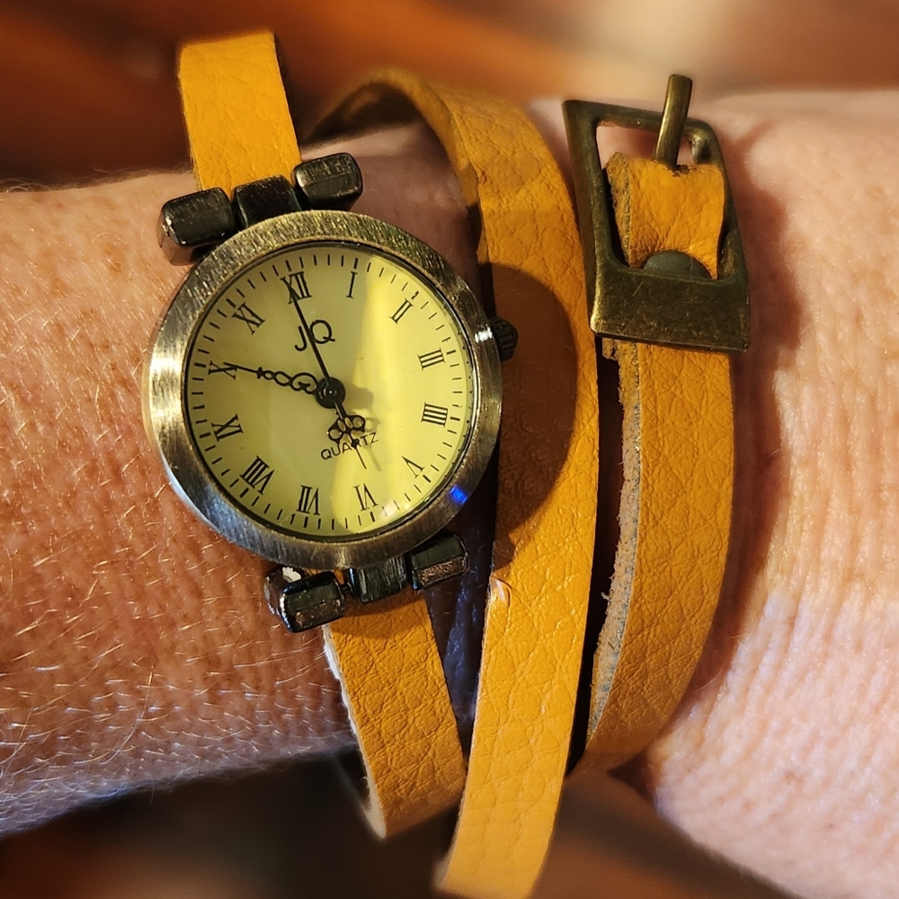 JQ Bronze & Tan Women's Leather Watch